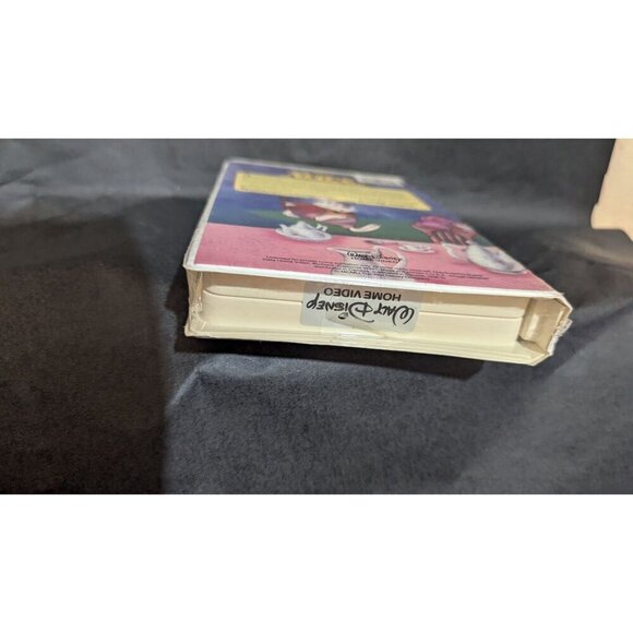 Walt Disney's Alice In Wonderland VHS Classic Animation sealed READ - Picture 7 of 8